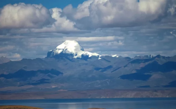 Background Image of Mount Kailash Trek via Limi Valley